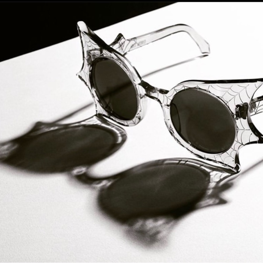 *RARE* Adele Mildred / HOOD London Peggy Sunglasses in Gray